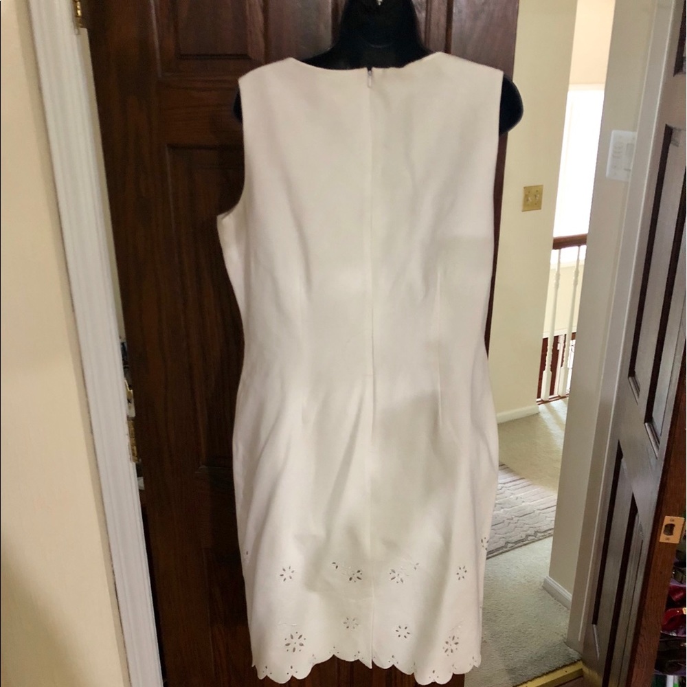 Pure and Simple New White 100% Cotton Dress - Picture 3 of 3
